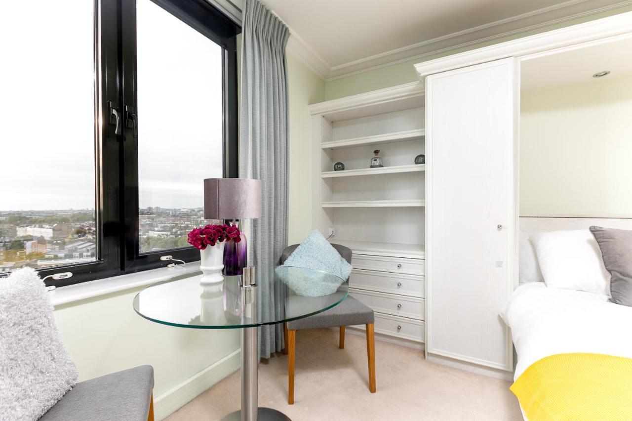 Point West Apartments 런던 외부 사진